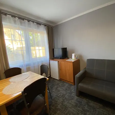 Проживание в семье U Doroty Нехоже